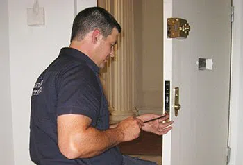 Hazel Locksmith Store  Peoria, AZ 623-850-5369 - Expert-20Locksmith